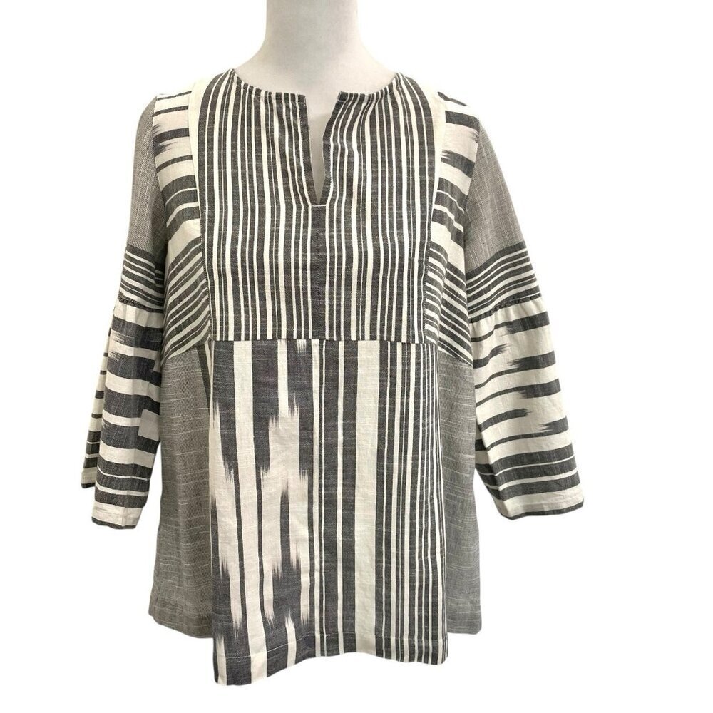 J. Jill Aztec Southwestern Split Neck Geometric Lightweight Blouse size XS